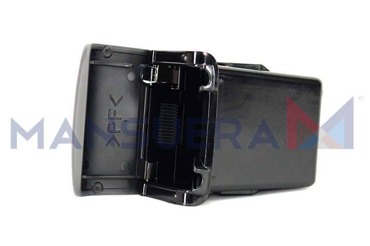 CENICERO PUERTA LADO DERECHO CHEVROLET NPR 4.7