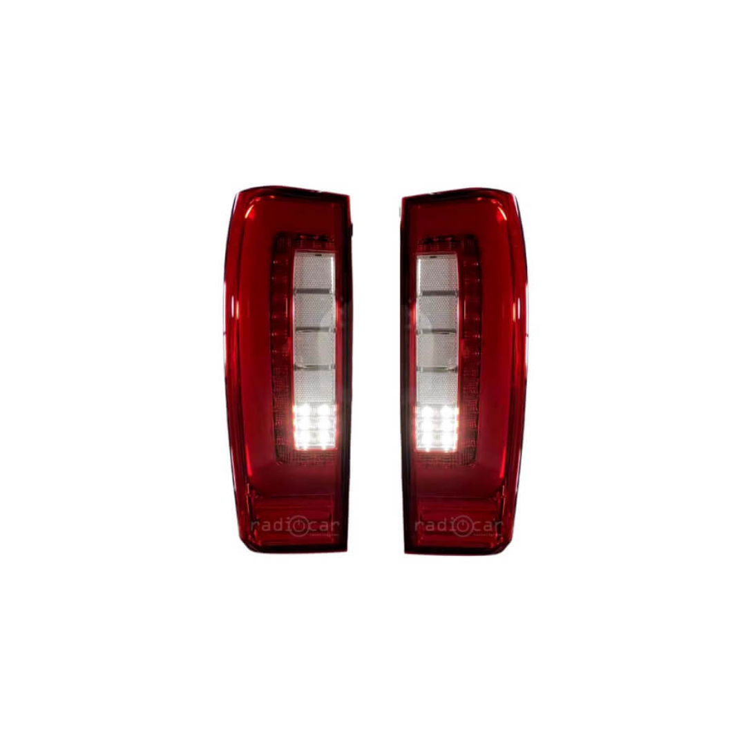 FARO POSTERIOR LADO IZQUIERDO DEIFO CHEVROLET D-MAX RT50 3.0