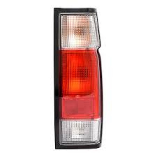 FARO POSTERIOR LADO DERECHO NISSAN FRONTIER 2.4 NISSAN FRONTIER 2.5