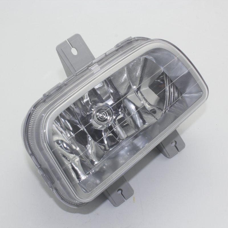 NEBLINERO LADO DERECHO EQUIPO ORIGINAL HYUNDAI E COUNTY 3.9