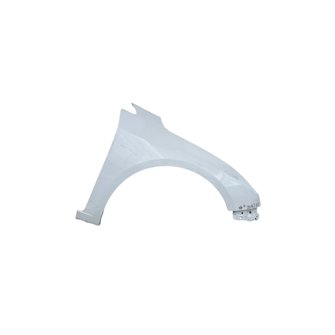 GUARDAFANGO DELANTERO LADO DERECHO API CHEVROLET CRUZE 1.8
