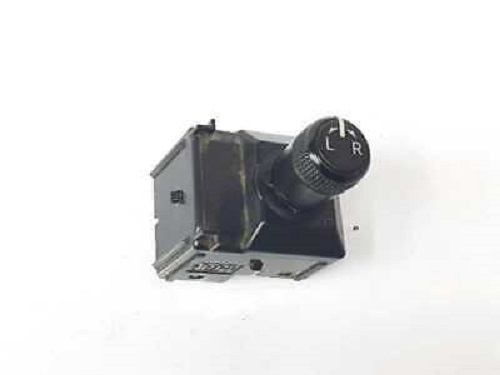 BOTON RETROVISOR GENUINO TOYOTA HILUX 2.7