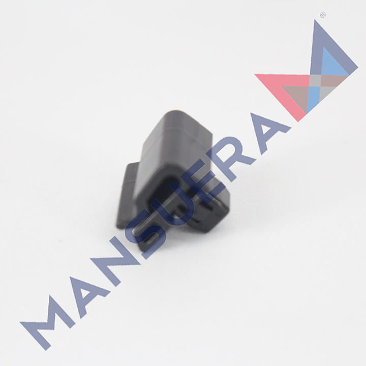 CLIP MASCARILLA PEQUENO CHEVROLET VITARA 1.6