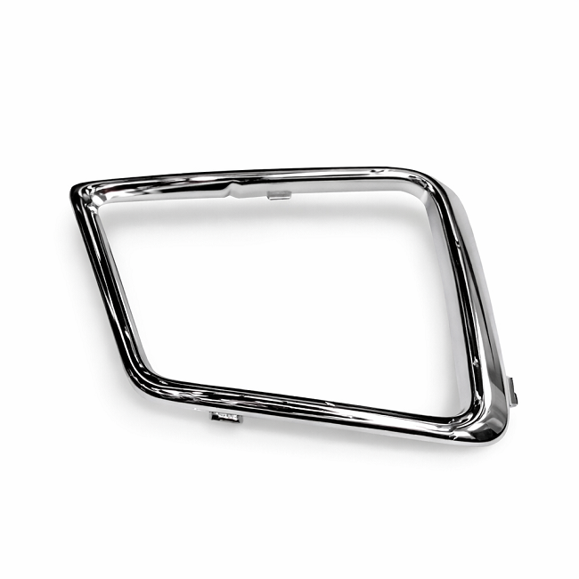 MOLDURA TAPA NEBLINERO LADO IZQUIERDO