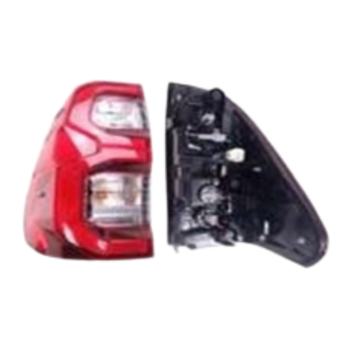 FARO POSTERIOR RH HILUX 2.7